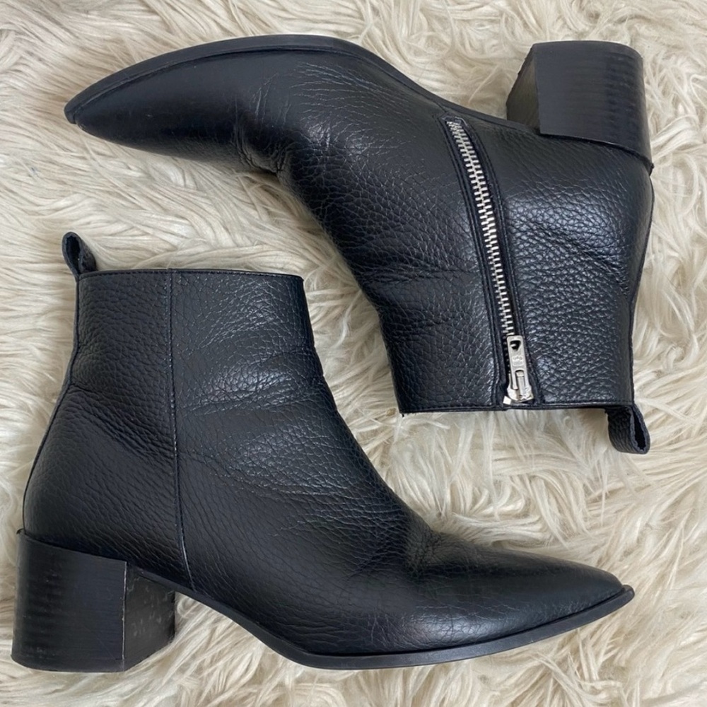 Everlane Boss Boot Black Pebbled Leather Pointed Toe Ankle Booties